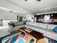 J&B’s Oceanview- Sleep 6 - 3-Star