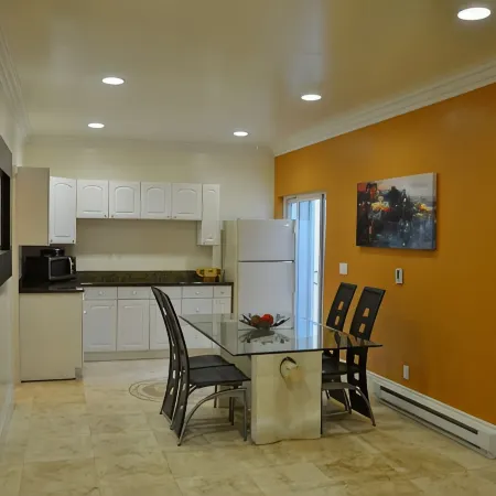 Spacious Mountain View 1B/1B In-law Suite