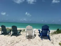 Turtle Cove is steps away from Paradise with private beach access. OCEANFRONT - Alloggi