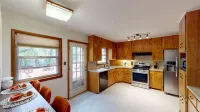 Mid-Century Modern historical home 0.8mi to Boone Pickens Stadium! - 4-Star