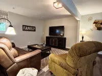 Cozy 4 Bedroom Deception Pass Retreat Hotels in Oak Harbor