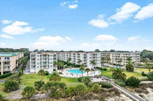 Beach Please! Balcony Ocean View-Steps to Beach-Restaurants-Pool & Pickleball! - Beach