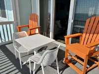 Lovely Oceanfront Condo w/ Vast Top Floor Views; Pool; WiFi/Cable; Quiet; 2 Max - 3-Star