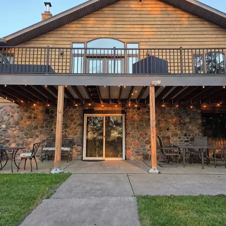 Birchwood Haven-Wooded Lakefront Cabin Retreat on Big Chetac Lake, Birchwood WI