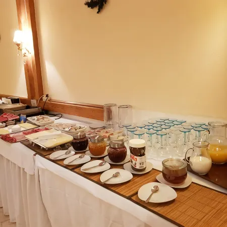 Hotel am Asenberg - Bad Salzuflen - nähe Messe, Schnelles Wlan, Freie Parkplätze,