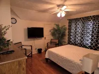 Beautiful Spacious Home - Near Charles Schwab Field- CWS, CHI Arena, Downtown - 4-Star