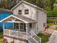 River Front Cottage with Breathtaking view of Allegheny River Hotels in Venango County