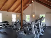 Charming 2-bedroom cottage with all the amenities you need! - Gym