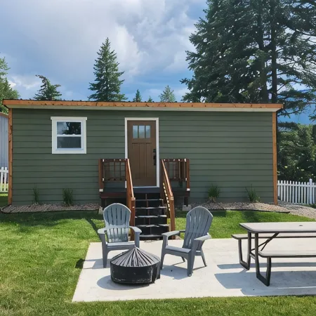 New and Wonderfully Equipped Comfy Cottage - 9 Miles from West Glacier