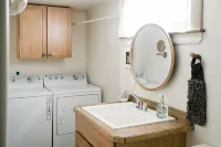 Downtown Bozeman Bungalow - 2 blocks from Main St.