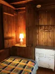 2 Mins/350 ft Walk to West Beach 4-Br Cottage in Westbrook, CT with Large Yard