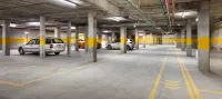 B&B HOTEL Lisboa Aeroporto - parking