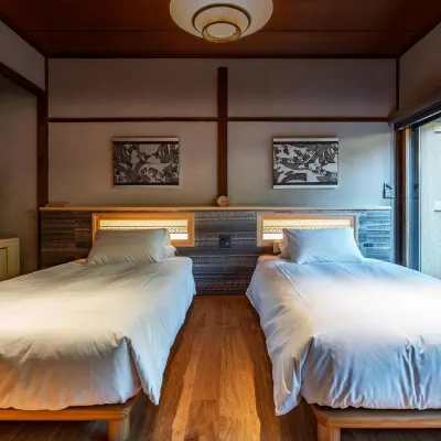 Craft Inn Waraku Hotel dekat Stasiun Yōson