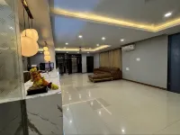 Hotel Raj Palace