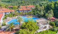 Poseidon Hotel Sea Resort - Pools