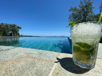 The Infinity 180 Luxury Suites - Beach