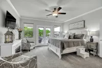 Stunning Luxury Home on Lake LBJ!