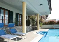 Hotel Gallo - Pools