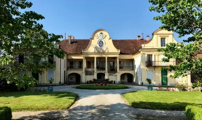 Château de Mathod Chambres d'hôtes Hotels in 