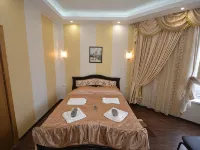 Owl Hotel berhampiran Stesen Vykhino