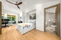 Beautiful 5 Br Westside House + Panoramic Mountain Views! - Bungalow