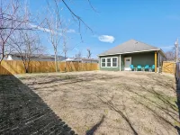 The RockStar Retreat Hotels in Denison