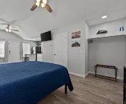 “Cypress” Cottage Reidsville Georgia - Apartments