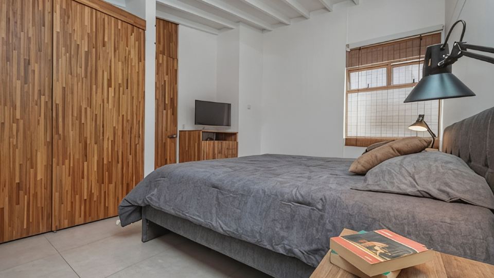 Rooftop apartment