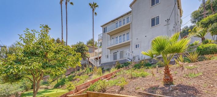 Enchanting 4-bedroom house with panoramic view in Pasadena. Hotels in Pasadena