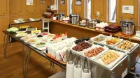 Green Rich Hotel Aso Kumamoto Airport (Artificial Hot Spring Futamata Yunohana) - servizio colazione