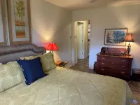 Beachy-Keen Cottage on Lake LBJ; Canoe, Kayaks, Slip, Pets welcome! - 3-Star