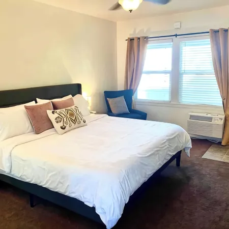#12 Historic apartment - Mainstreet - Full kitchen