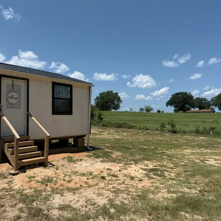Home away from Home- Near Tyler Airport
