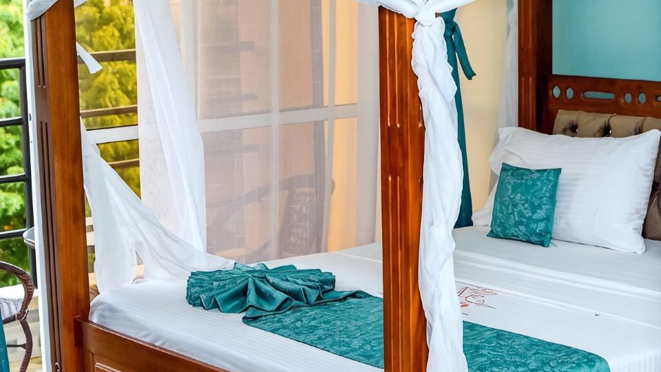 Vidzo Royal Inn