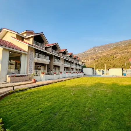 The Grand Leela Resort
