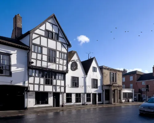 Chapter House Hotels in Salisbury