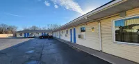 Plaza Motel - Pysäköinti