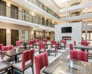 Comfort Suites Fredericksburg South - 2-Star