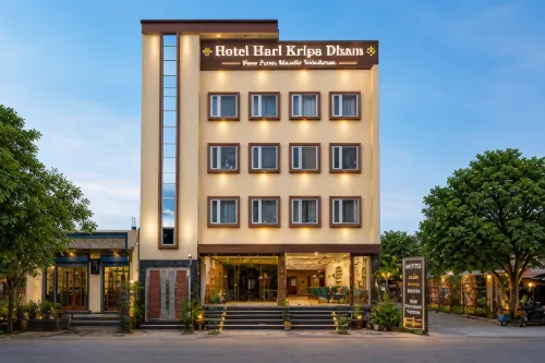 Hotel Hari Kripa Dham Near Prem Mandir - 3 tähden