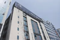 Gimhae Brown Dot Hotel Waterpark - 2-Star