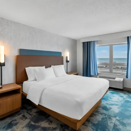 Hampton Inn by Hilton Duluth Canal Park