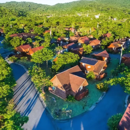 Kentington Resort