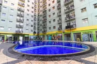 The Suites Metro Apartment by Desta Farispro