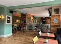 The Moseley Arms - Inns