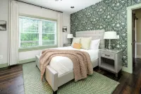 Modern Forest Escape w/ Pickleball, Hot Tub, Sauna, Gym, Fire Pit & Gameroom! - 3-Star