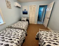 Dockside Dreamz #1 w/beach and dock - Close to Clarksville and Bluestone launch - Homestays