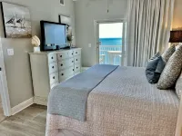 No Host Fees, Huge Beachfront Pool, 17th Floor East Corner Unit with 2 Balconies - Private Pools
