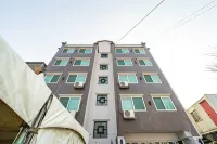 Eulwang-ri Long Beach House Pension (3 Minutes of Beach) - Penginapan