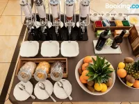 Mokinba Hotels Baviera Hotels near GAM Milano