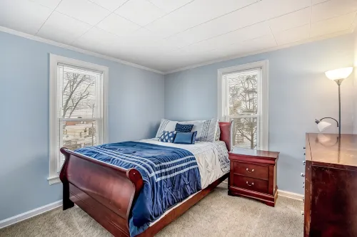 BoHo by the Beach: Charming 2-bedroom apartment in the heart of Port Clinton - Wifi